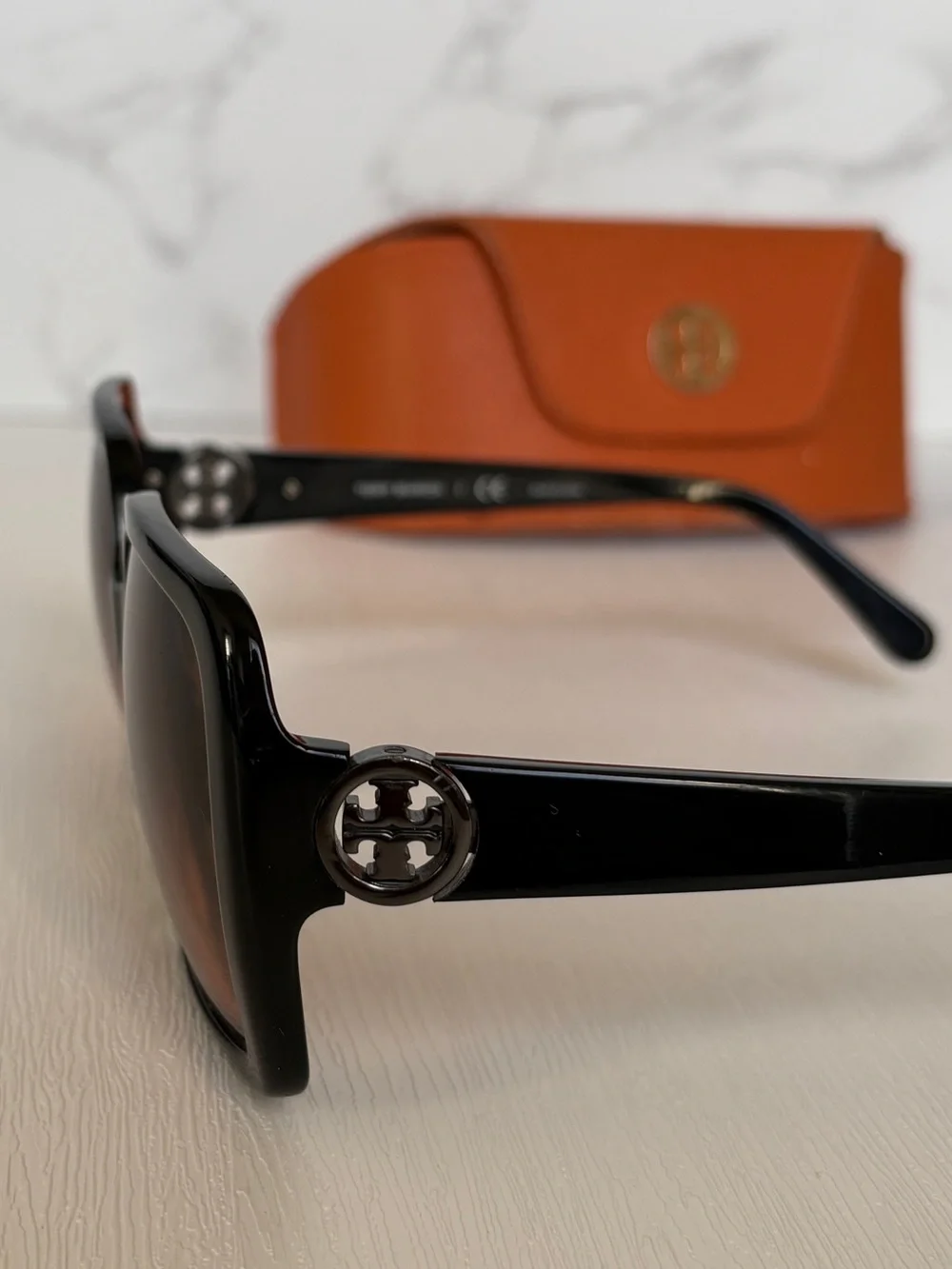 Tory Burch bold oversized